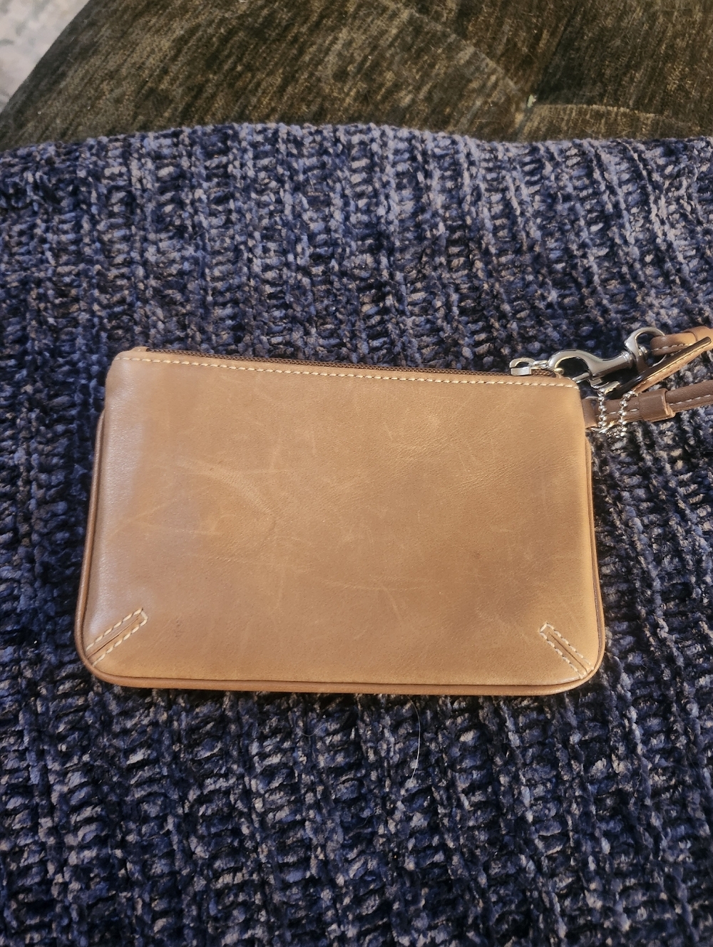 COACH Glove Tanned Leather Wristlet - Picture 6 of 10